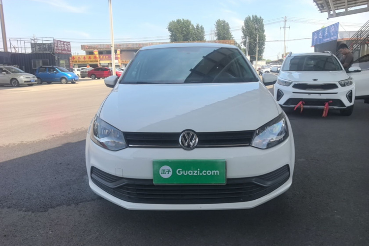 Volkswagen Polo 2017 car image #3