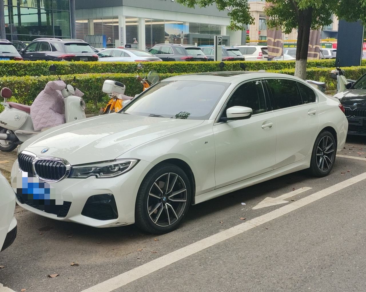 BMW 3 Series 2022 car image 