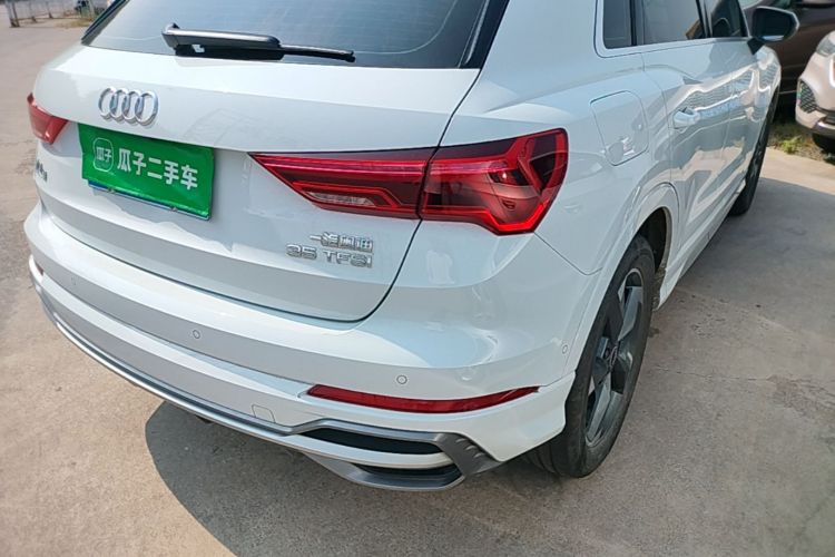 Audi Q3 2023 #8 Audi Q3 2023 car image #8