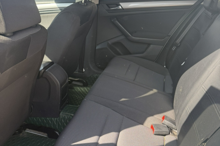 Volkswagen Bora 2020 immagine di auto #10