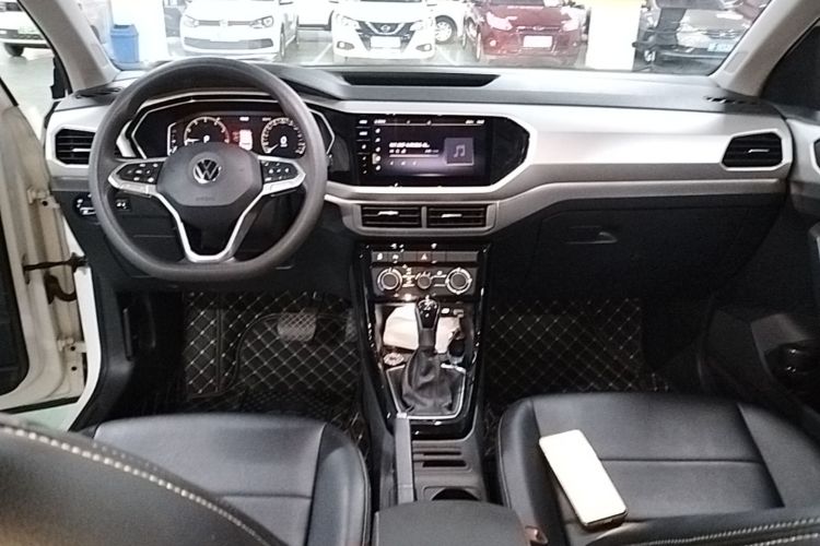 Volkswagen Tacqua 2021 #11 Volkswagen Tacqua 2021 صورة سيارة #11