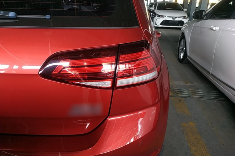 Volkswagen Golf 2019 #8 Volkswagen Golf 2019 car image #8