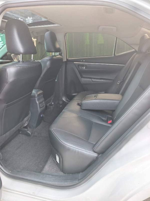 Toyota Corolla 2018 #7 Toyota Corolla 2018 car image #7