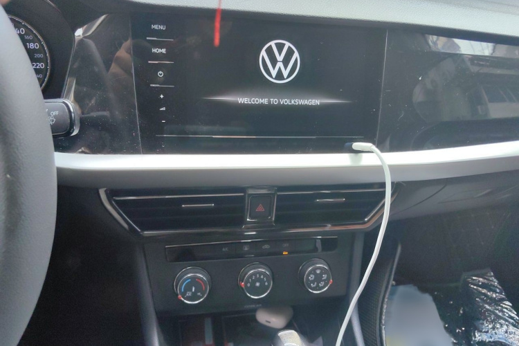 Volkswagen Lavida 2021 car image #17