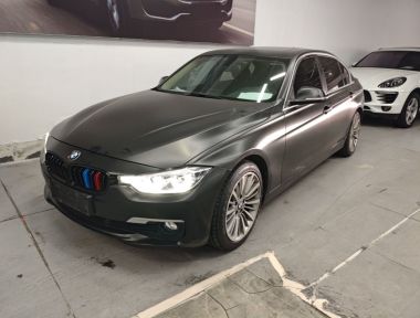 BMW 3 Series 2019 car image 