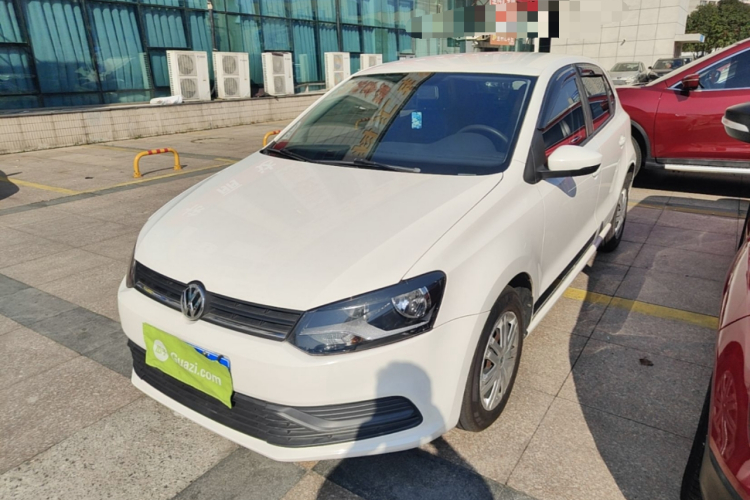 Volkswagen Polo 2017 car image #2
