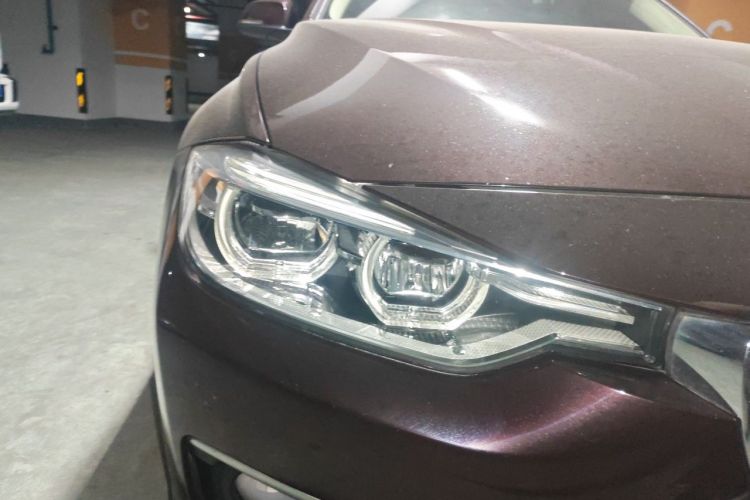 BMW 3 Series 2018 #8 BMW 3 Series 2018 car image #8