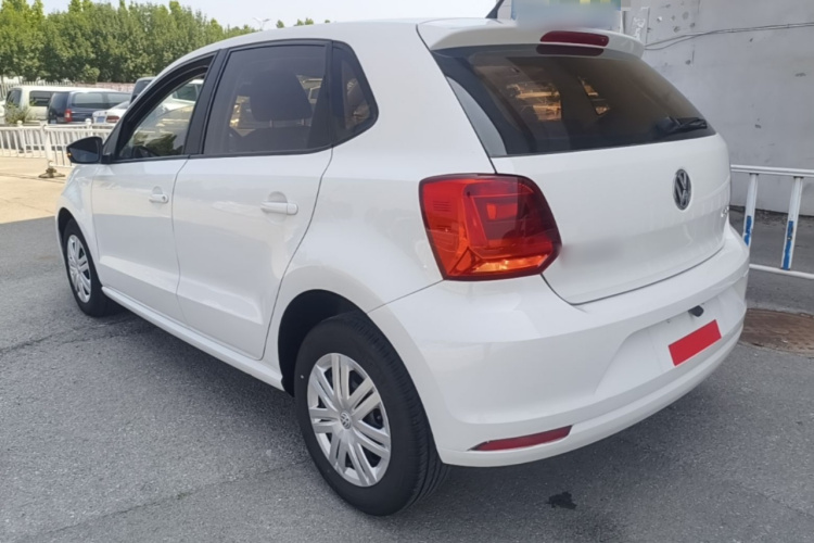 Volkswagen Polo 2017 #5 Volkswagen Polo 2017 car image #5