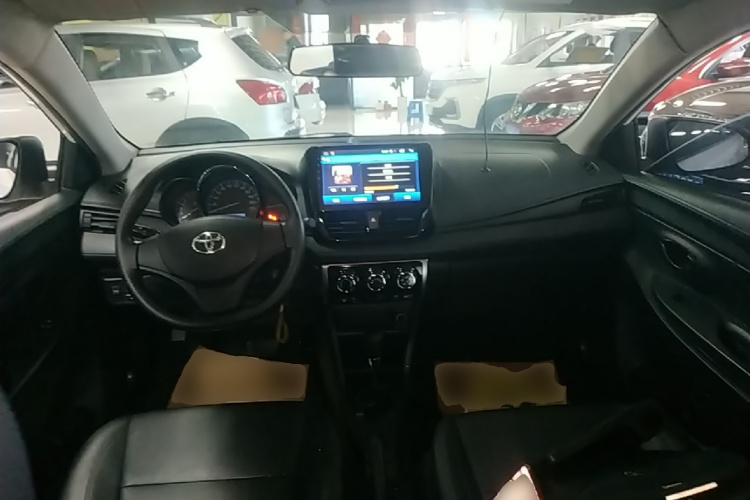 Toyota Vios 2017 car image #10