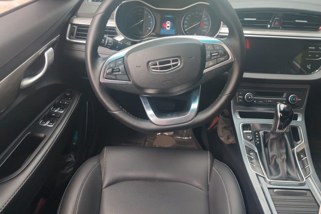 GEELY Emgrand 2019 #22 GEELY Emgrand 2019 car image #22