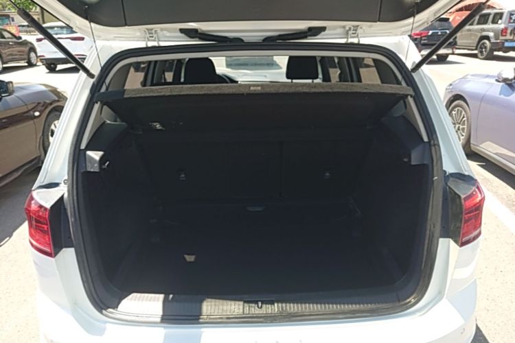 Volkswagen Golf 2017 #19 Volkswagen Golf 2017 car image #19