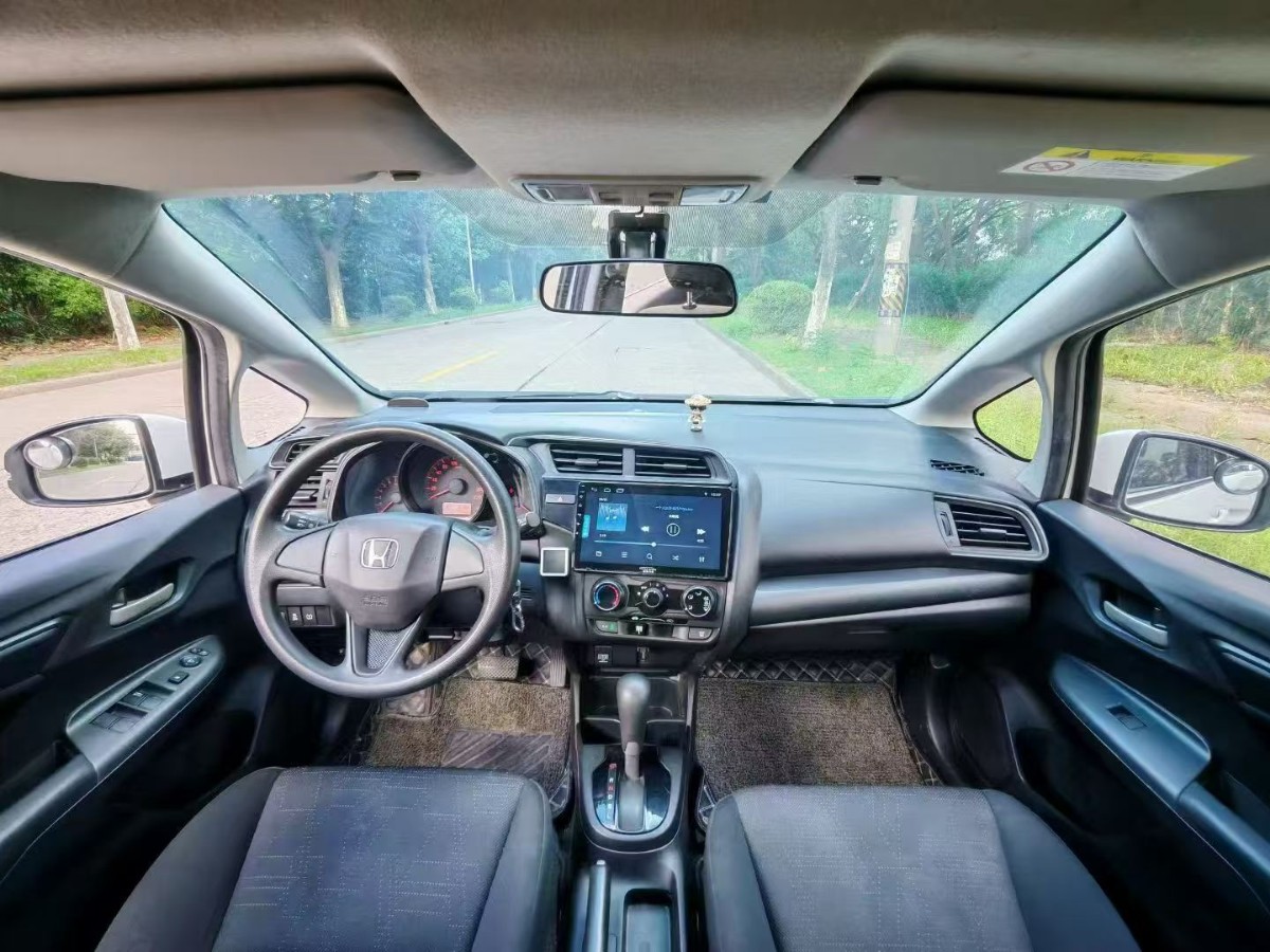 Audi Q3 2016 #7 Audi Q3 2016 car image #7