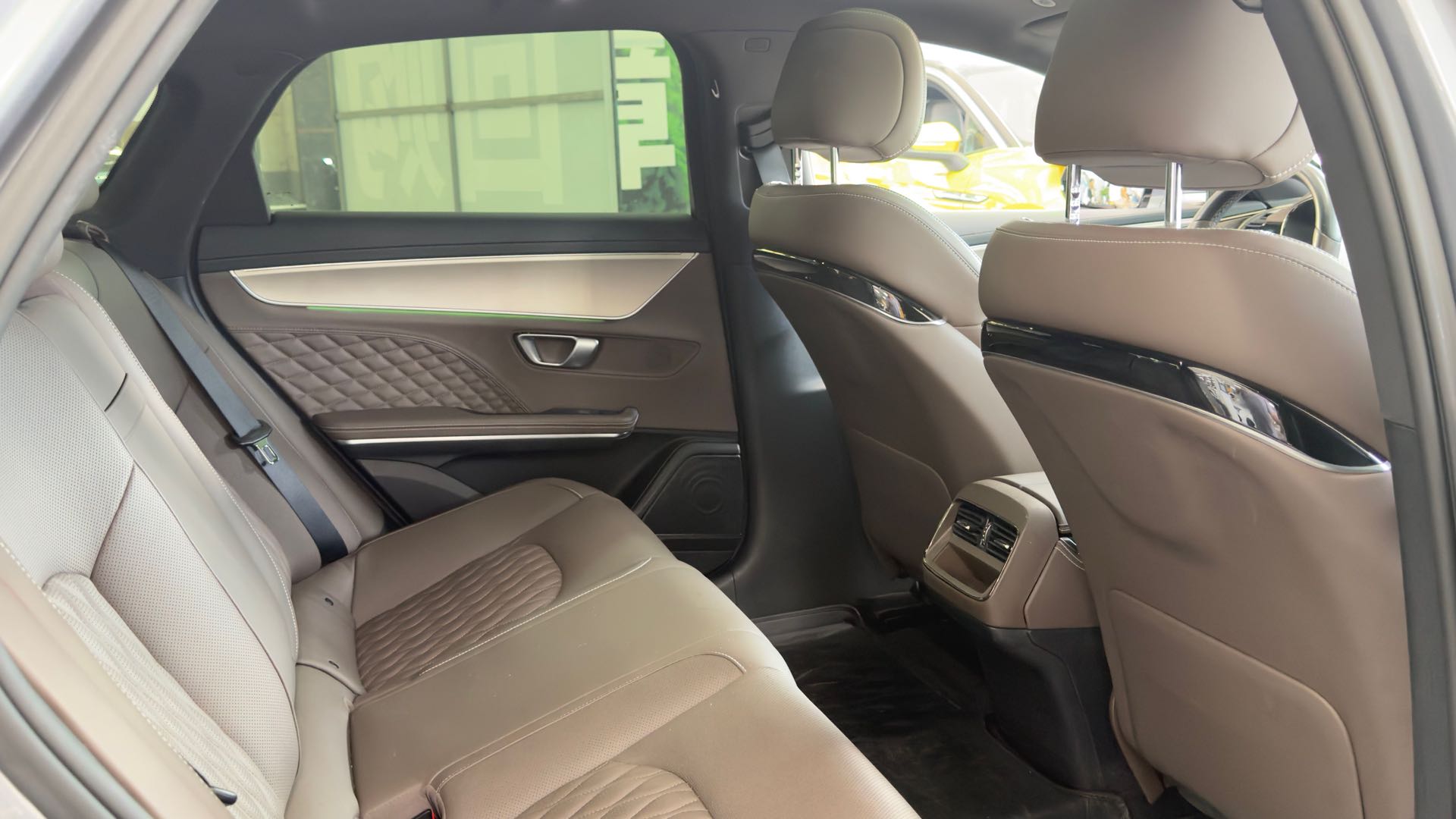 BYD Han 2023 #6 BYD Han 2023 immagine di auto #6