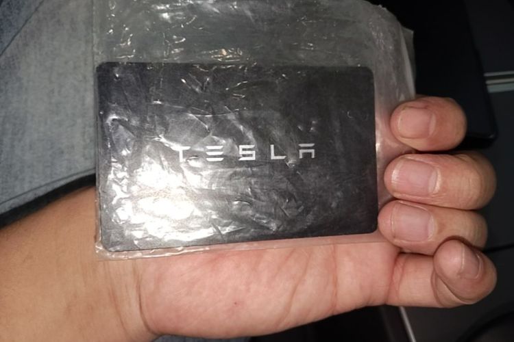 Tesla Model 3 2024 #9 Tesla Model 3 2024 car image #9