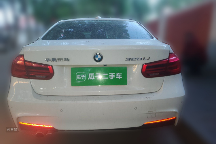 BMW 3 Series 2018 #6 BMW 3 Series 2018 car image #6