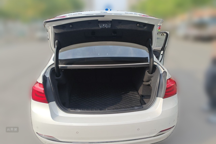 BMW 3 Series 2017 #21 BMW 3 Series 2017 car image #21