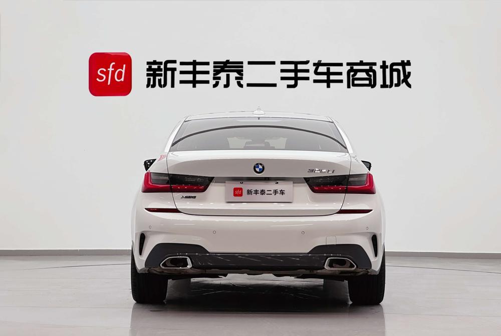 BMW 3 Series 2019 изображение автомобиля #5
