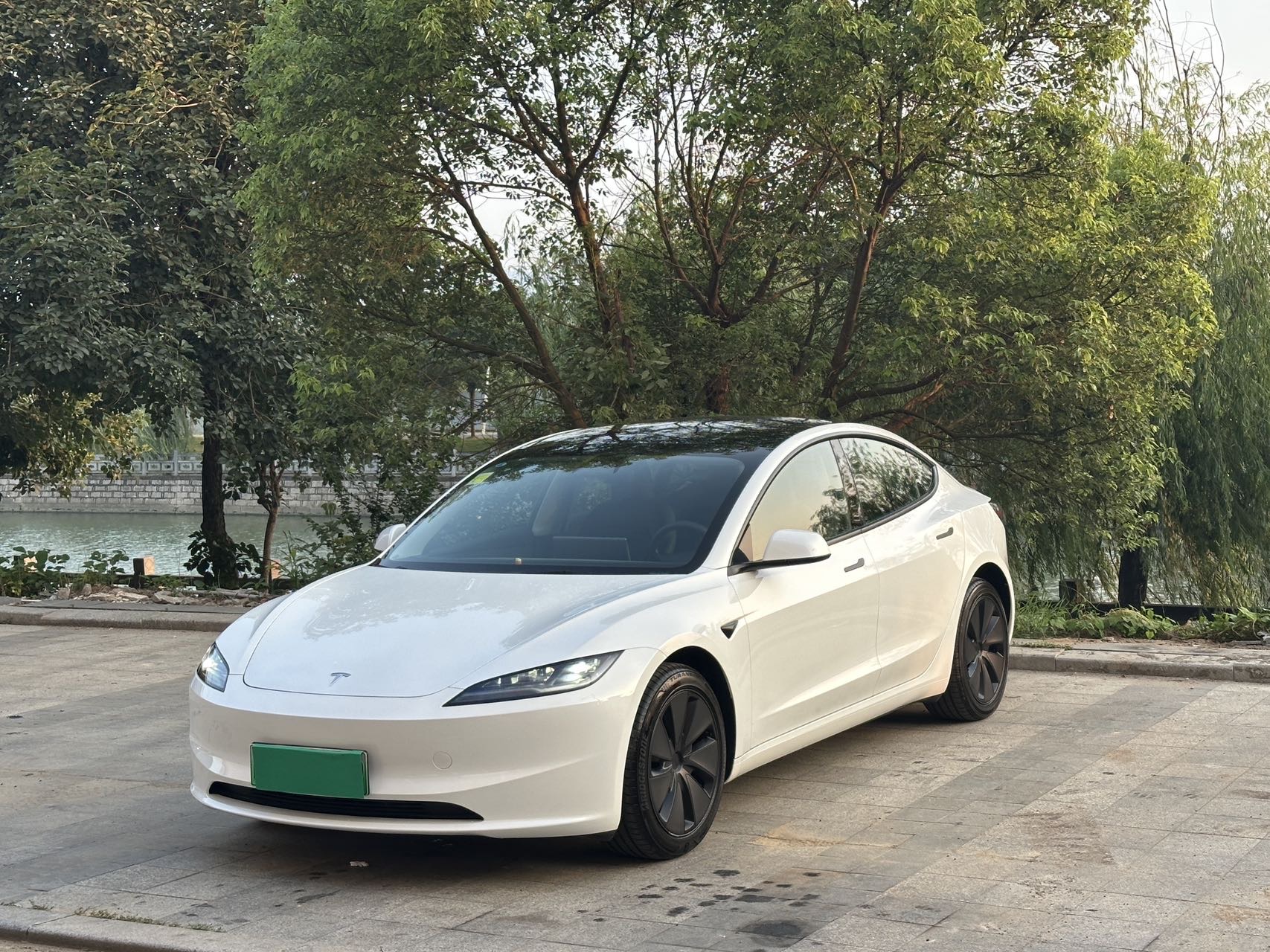Tesla Model 3 2025 Tesla Model 3 2025 car image