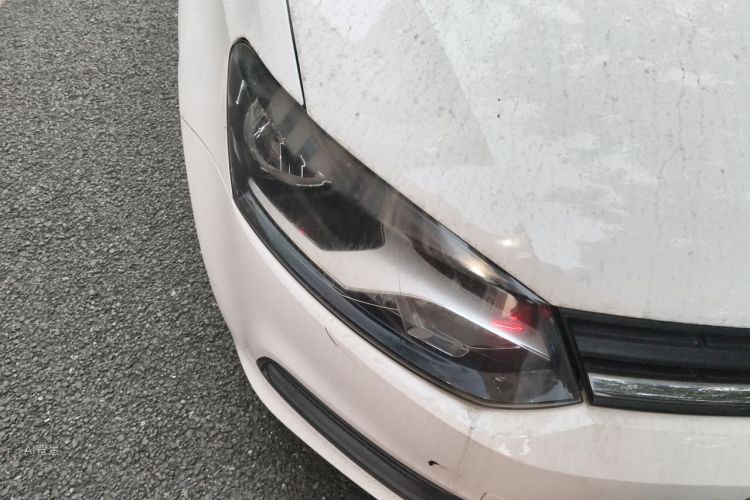 Volkswagen Polo 2019 car image #8