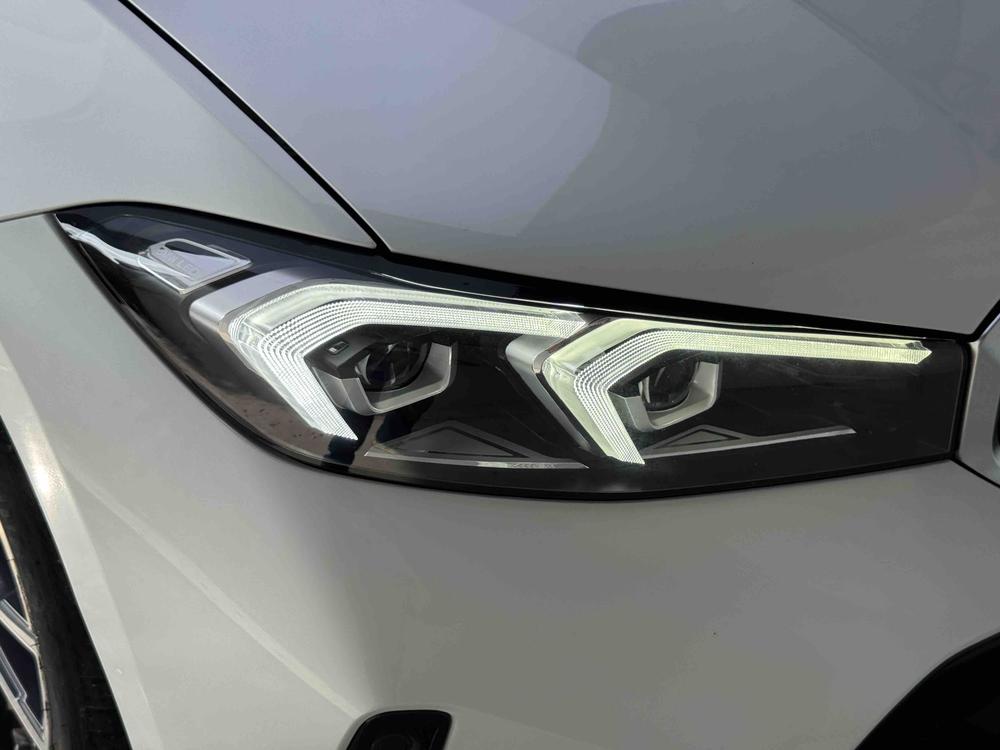 BMW 3 Series 2023 #8 BMW 3 Series 2023 car image #8