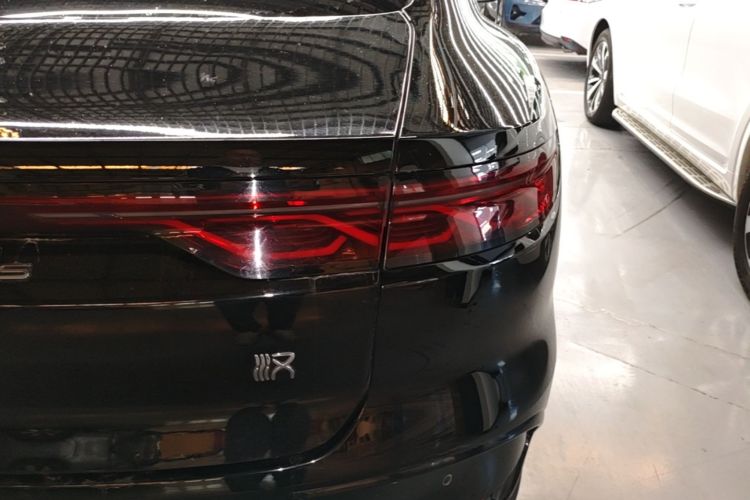 BYD Han 2023 #8 BYD Han 2023 car image #8