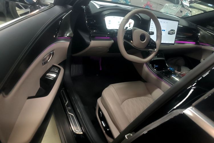 BYD Han 2025 imagem de carro #16