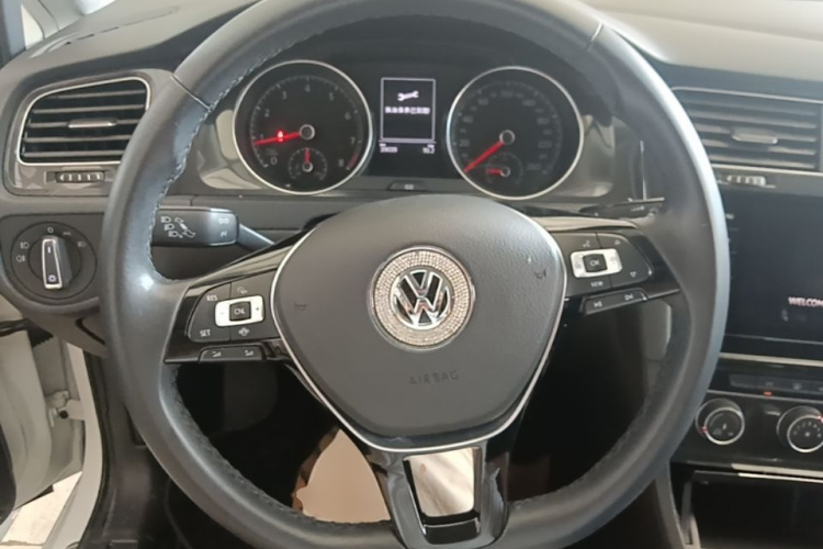 Volkswagen Golf 2020 #11 Volkswagen Golf 2020 car image #11