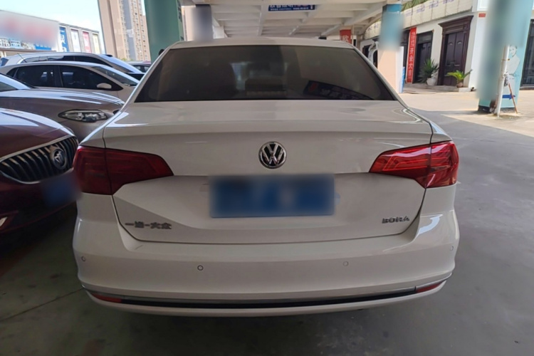 Volkswagen Bora 2016 #6 Volkswagen Bora 2016 car image #6