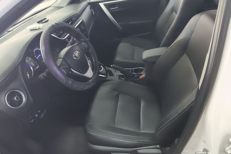 Toyota Corolla Hybird E+ 2019 #15 Toyota Corolla Hybird E+ 2019 car image #15