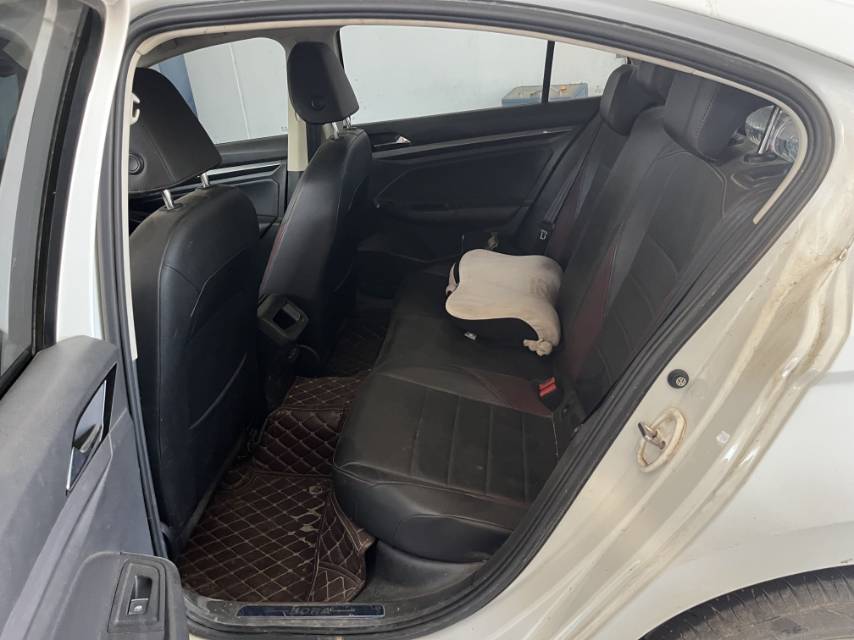 Volkswagen Bora 2019 #5 Volkswagen Bora 2019 car image #5