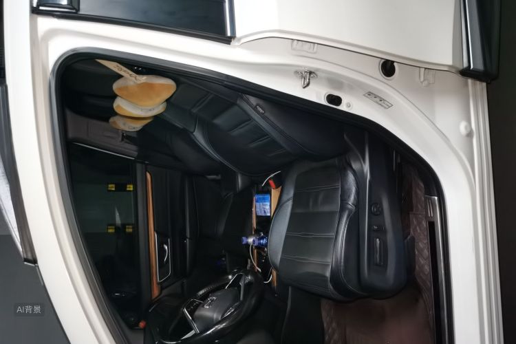 Honda CR-V 2018 изображение автомобиля #17