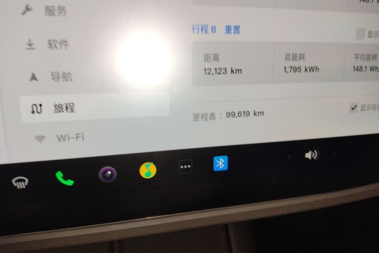 Tesla Model Y 2022 #16 Tesla Model Y 2022 car image #16