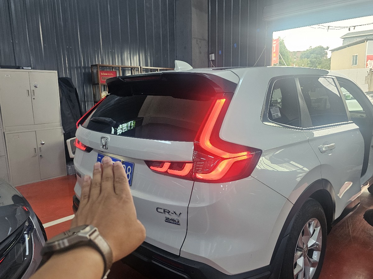 Honda CR-V 2024 car image #4
