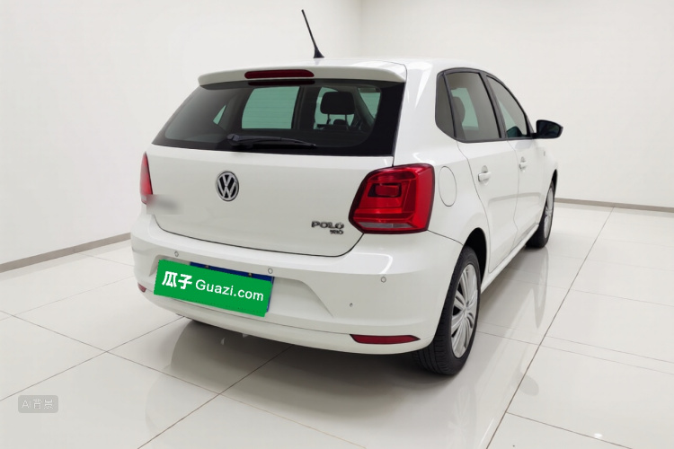 Volkswagen Polo 2016 car image #7