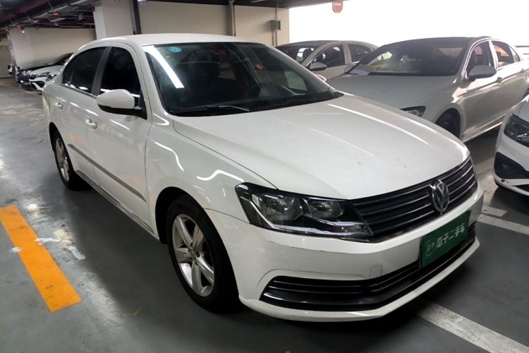 Volkswagen Lavida 2017 car image #4
