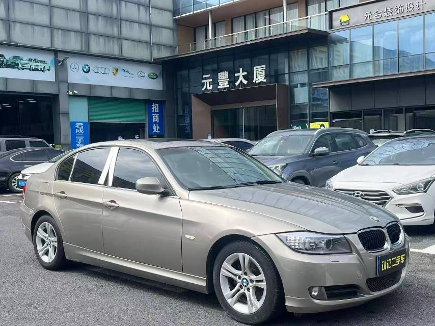 BMW 3 Series 2011 #3 BMW 3 Series 2011 car image #3