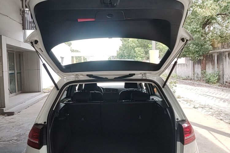 Volkswagen Golf 2017 #19 Volkswagen Golf 2017 car image #19