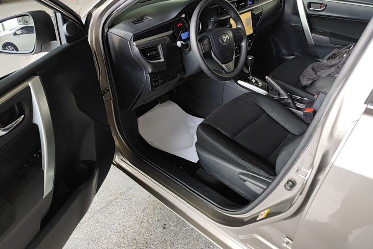 Toyota Corolla 2016 car image #16
