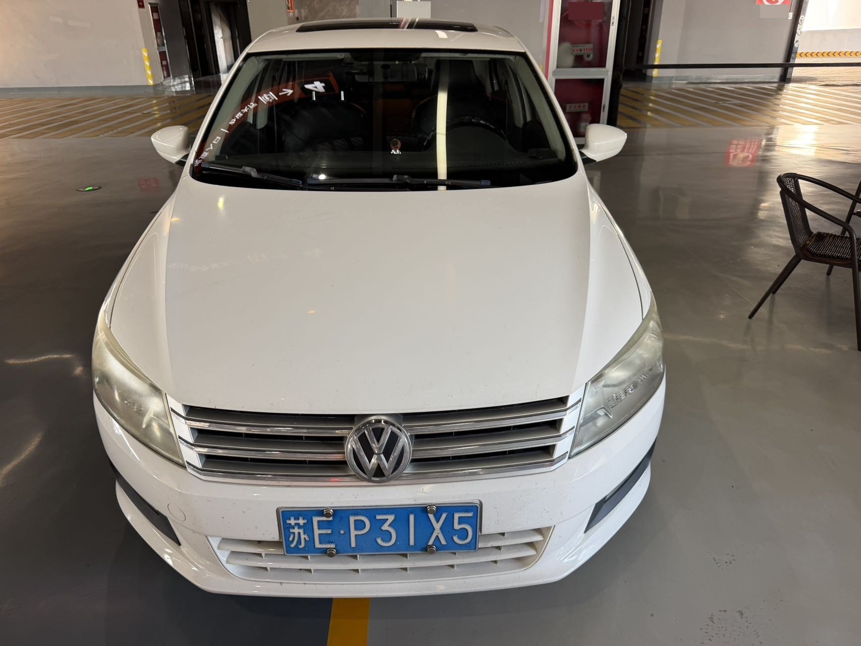 Volkswagen Santana 2014 car image #2