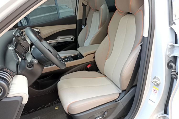 BYD Yuan Plus 2023 #15 BYD Yuan Plus 2023 car image #15