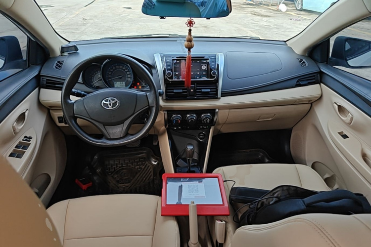 Toyota Vios 2015 car image #10