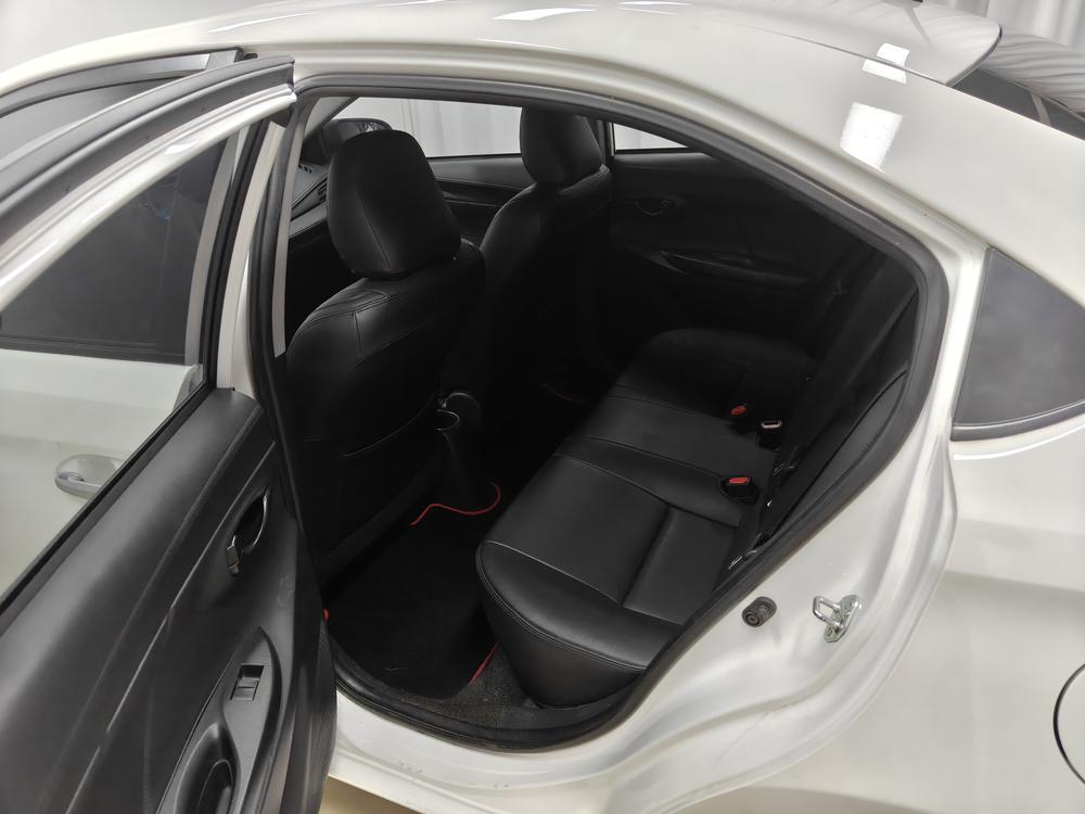 Toyota Vios 2022 صورة سيارة #18