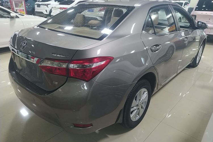 Toyota Corolla 2015 car image #5