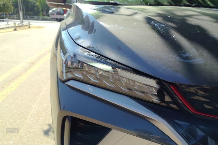 GEELY Coolray 2023 car image #8