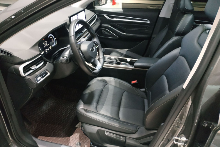 GEELY Emgrand 2024 car image #15