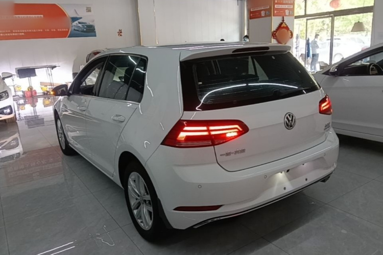 Volkswagen Golf 2018 #5 Volkswagen Golf 2018 car image #5