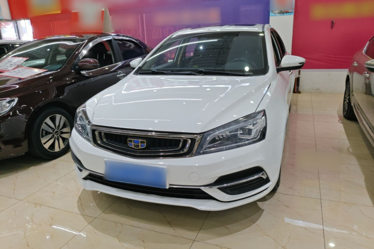 GEELY Emgrand 2019 #2 GEELY Emgrand 2019 car image #2