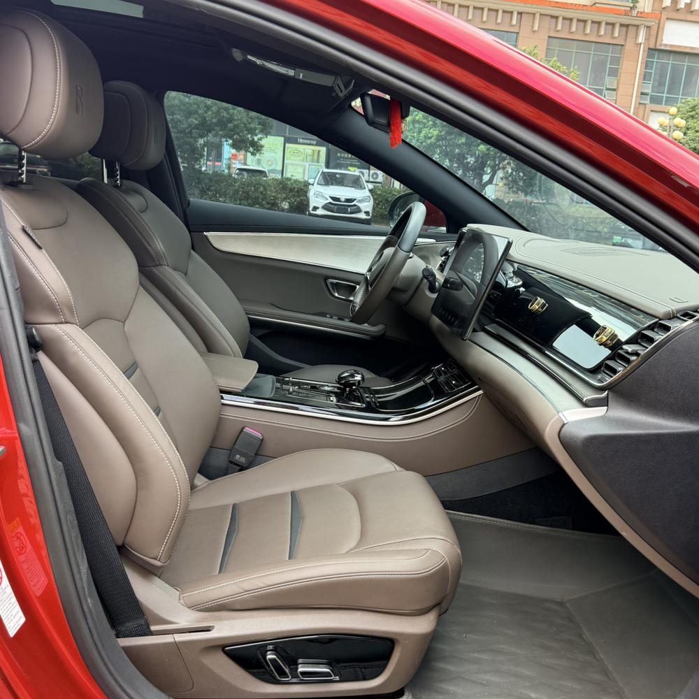BYD Han 2022 immagine di auto #18