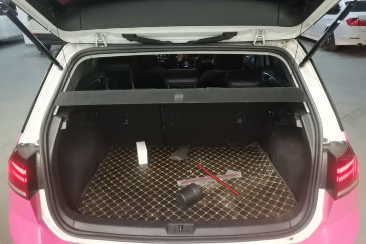 Volkswagen Golf 2018 #19 Volkswagen Golf 2018 car image #19