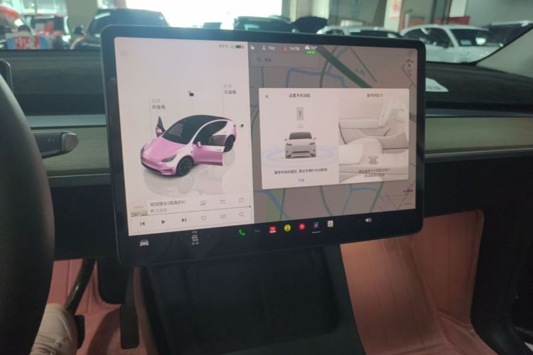 Tesla Model Y 2022 #13 Tesla Model Y 2022 car image #13